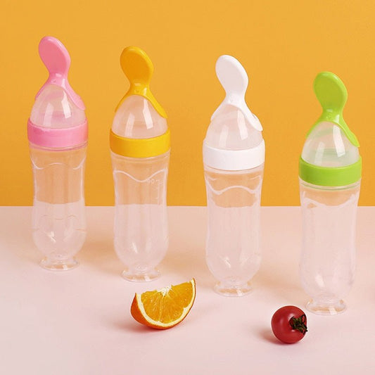 Biberon avec cuillère pour nouveau - né | EasyBottle™ - Mon Royaume Bebe